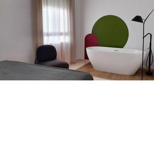 Isa Botica Apartments
