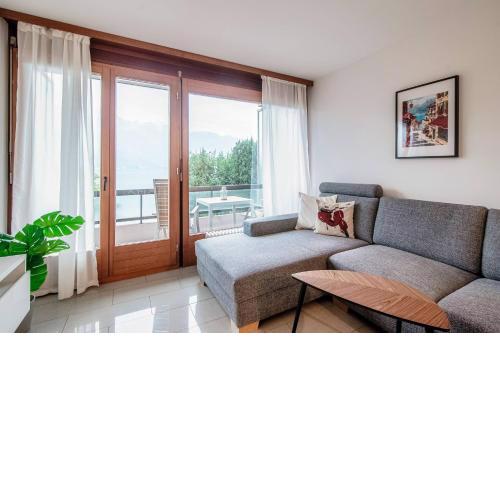 Isabella Apartment Lake View