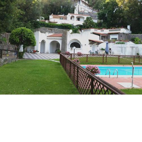 Ischia Villa Caruso con piscina
