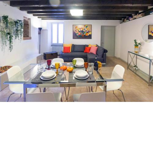 Iseo Portelle Holiday with private parking