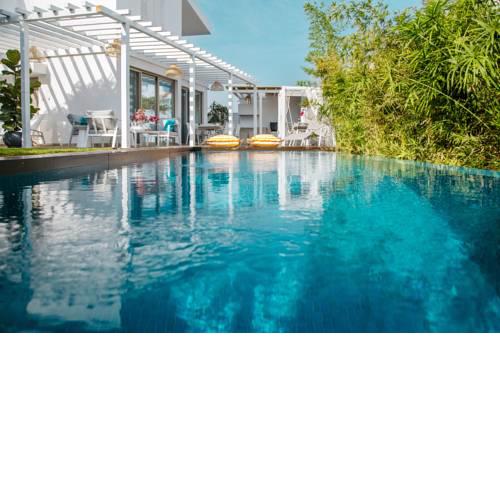 Island Home Seaside Villa