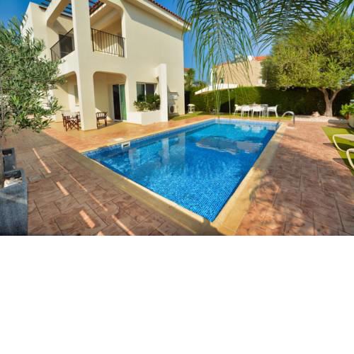 Island Villas Cyprus - 020 - A families friendly 4 bedroom villa with a pool