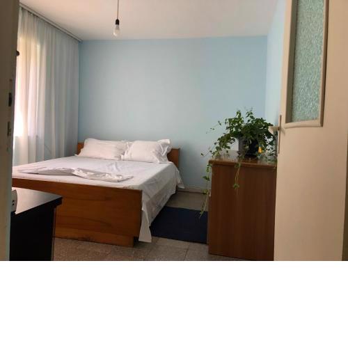 Itan’s apartments