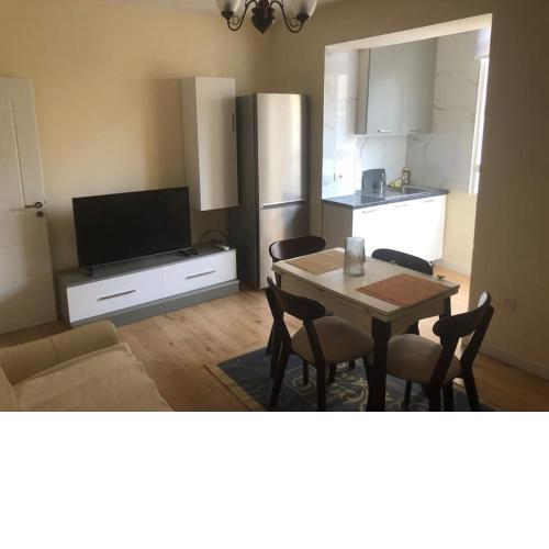 Itan’s lovely two bedroom flat in center of Tirana