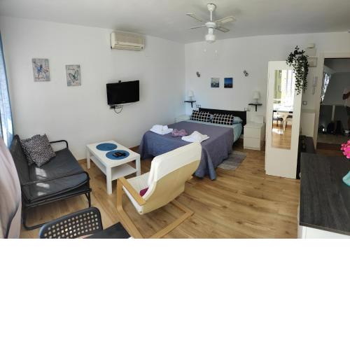 Izmir City Center Apartment