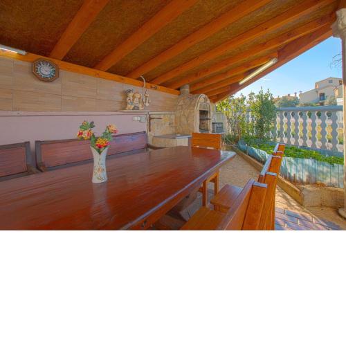 JAKA Apartment