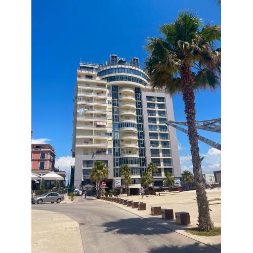 James Apartment TOP LOCATION Sea View In Durres