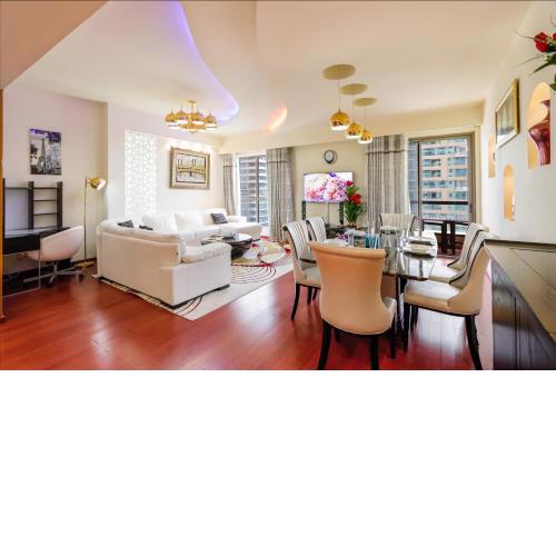 JBR - The Walk Upgraded 2 bedroom Suite in Rimal 1 - walking Distance to the beach