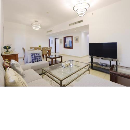 JBR The walk Rimal 6 - 3 Bedroom plus maid 2m walking to beach