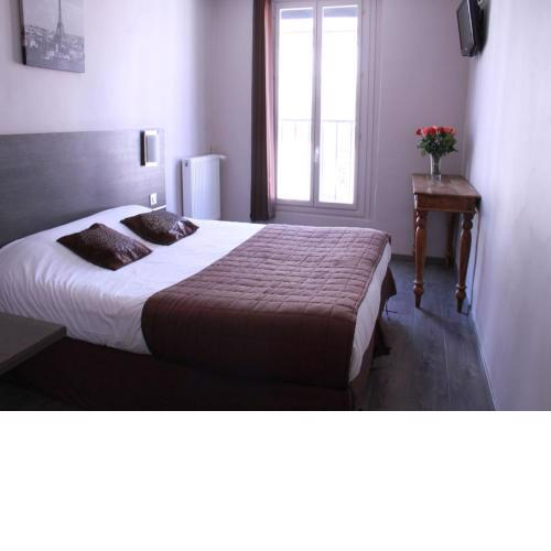 Jeff Hotel