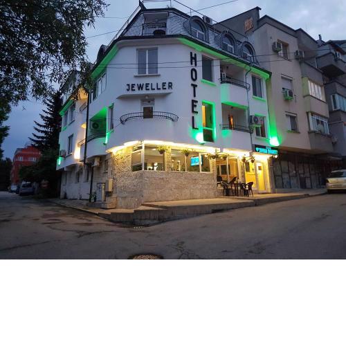 Jeweller Hotel