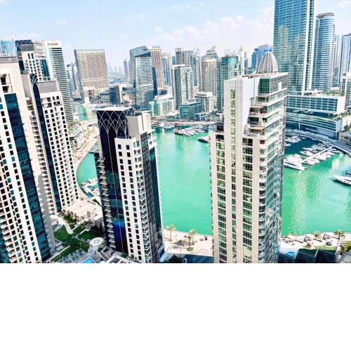 Jewellery Homes in Amwaj 4 with direct beach access