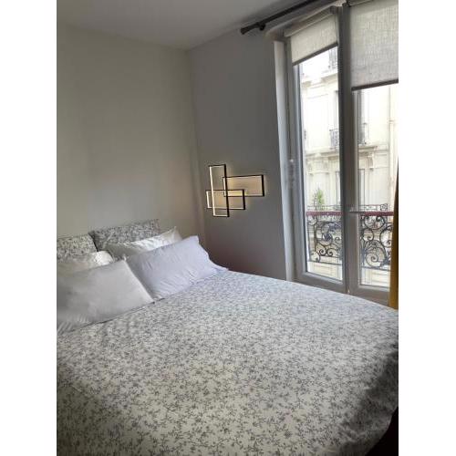 Joli studio à Montmartre Lepic Abbesses