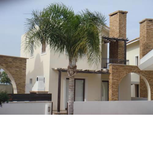 Jolie Villa
