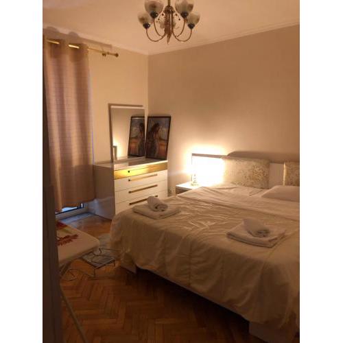Jona Apartment