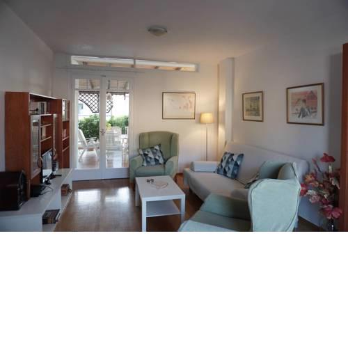 Joy Apartment - Green, Spacious, Grand View