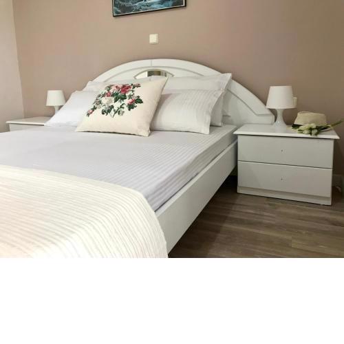 Joy Hotel