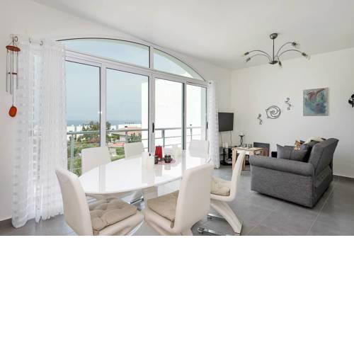 Joya Cyprus Moonlight Penthouse Apartment
