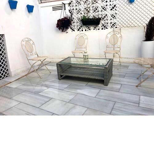 Juderia Home - Parking
