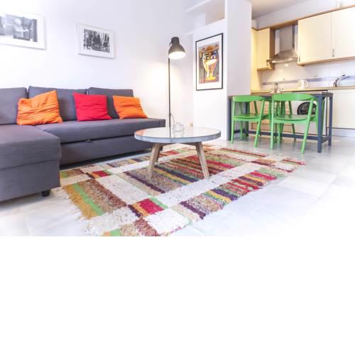 Juderia`s heart Apartment