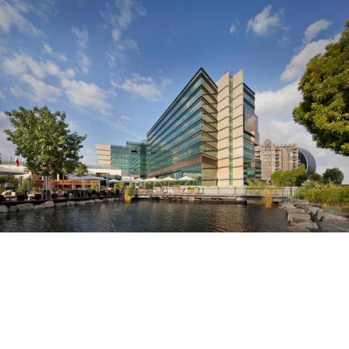 Jumeirah Creekside Hotel
