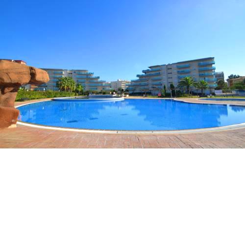 Juncos 2 Planet Costa Dorada