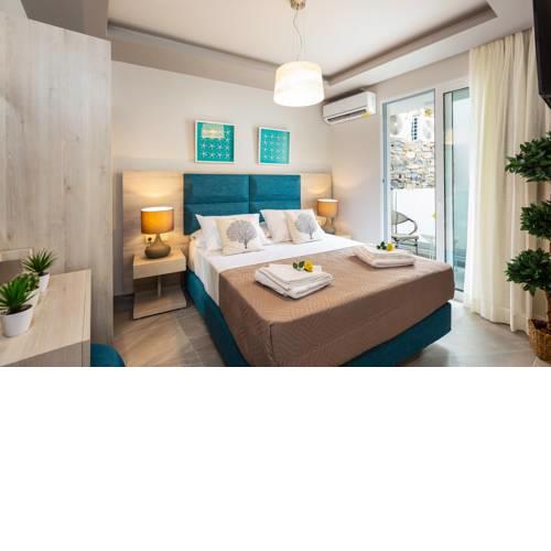Junior Suite with Mountain View in Akrogiali Luxury Aparthotel