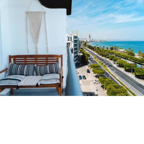 Just a Seaview Apt. * Top Location * City Center *