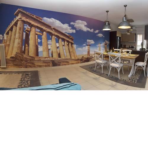 JUST ATHENS apt 130sqm one step from metro