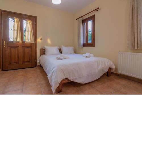 JustRoom I
