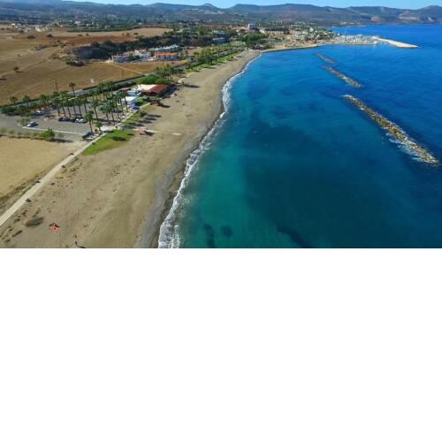 JustSmile - Two bedroom maisonette 100m from the sea