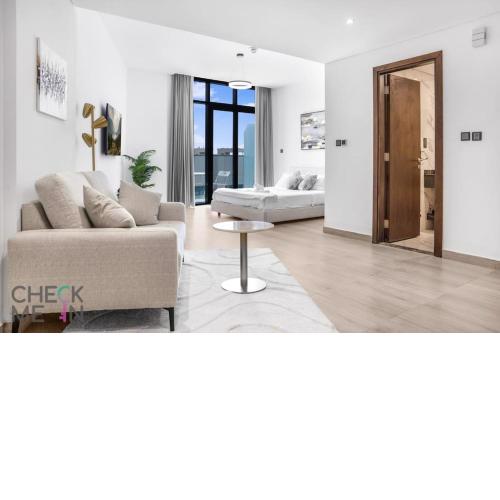 JVC - Jumeriah Village Circle - Spacious Studio