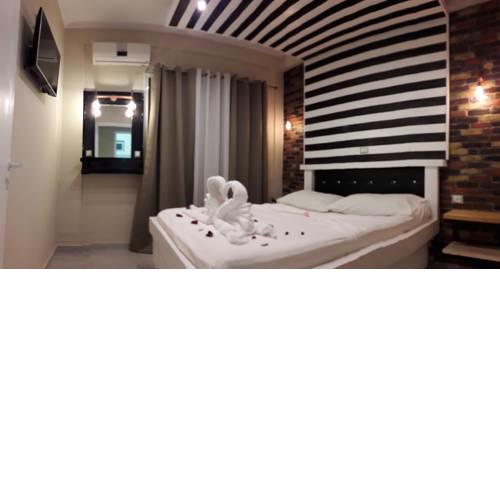 Jz boutique apartments