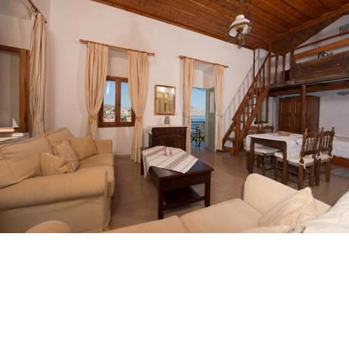 Kaitoula Apartment Up