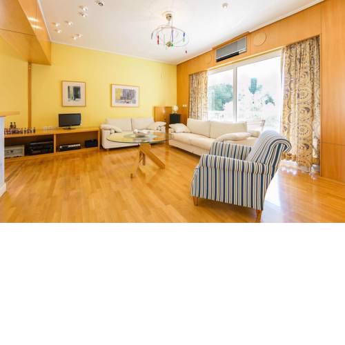 Kalamaria Sailor's apartment