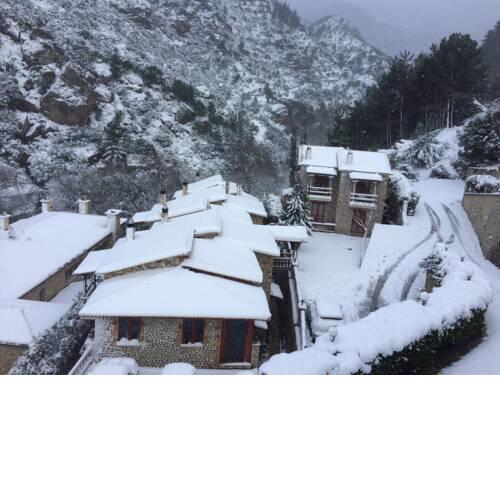 KALAVRITA INN