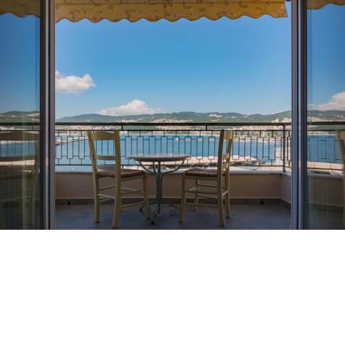 Kalimera Apartment