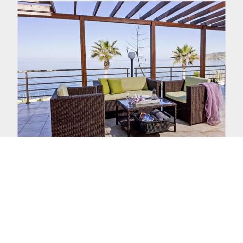 Kallinousa Beach Villa