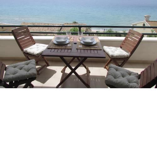 Kallopsia - Glifada Beach Menigos Resort