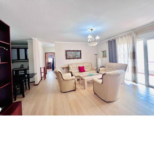 Kalpazo Home Tirana Lake
