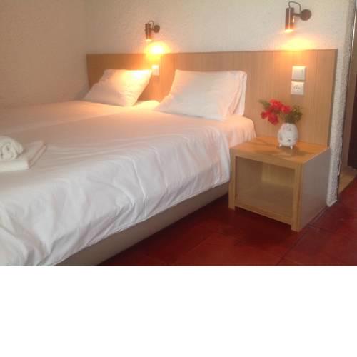 Kalypso Studios & Rooms