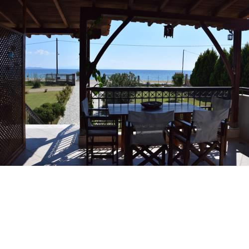 Kalyves beach - seafront apartment