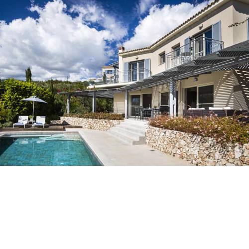 Kaminia Beach Villa