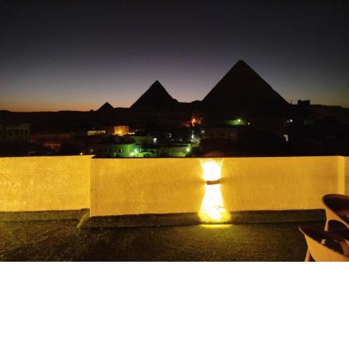 kanooz pyramids view inn