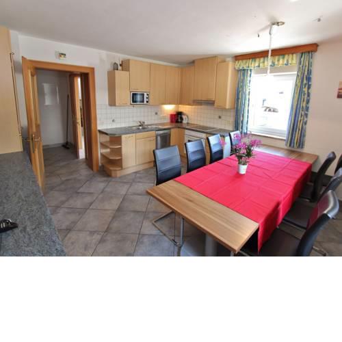 Kaprun City Apartment