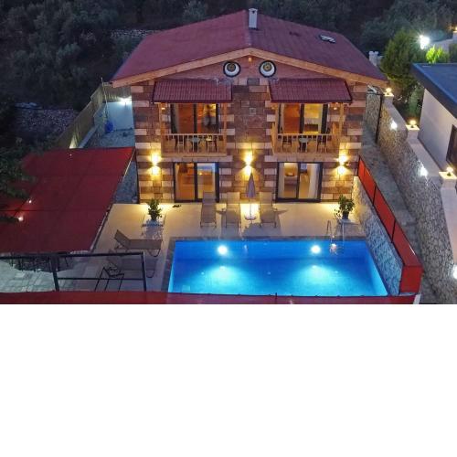 Karadoğan Taş Konak Villa