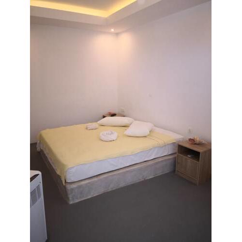 Karras Apartments