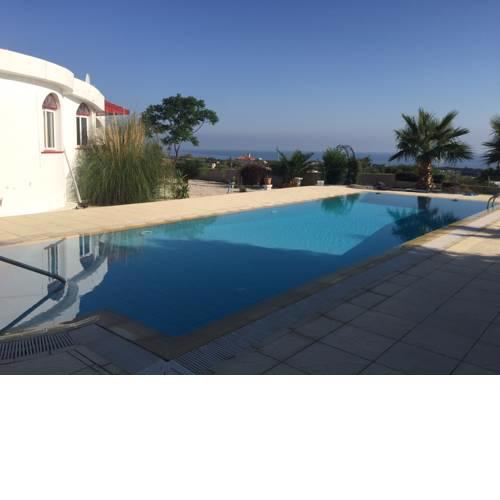 Karsiyaka Apartment