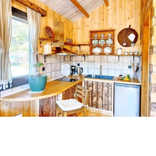kartalia wooden studios
