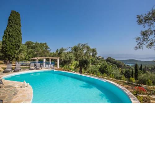 Karyotiko Villa Sleeps 8 Pool WiFi